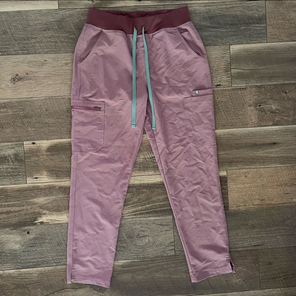 Figs Scrubs Yola Skinny Scrub Pants *LIMITED EDITION COLOR* Mineral Mauve - Picture 1 of 5